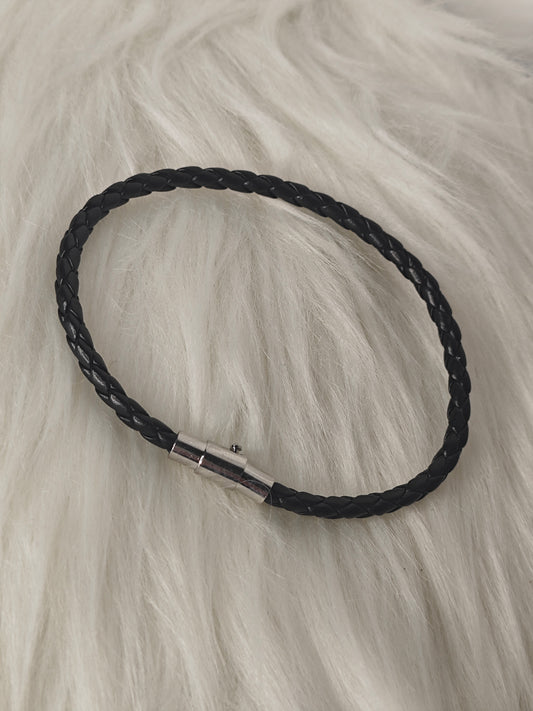 Slim Line – Unisex PU-Lederarmband Schwarz