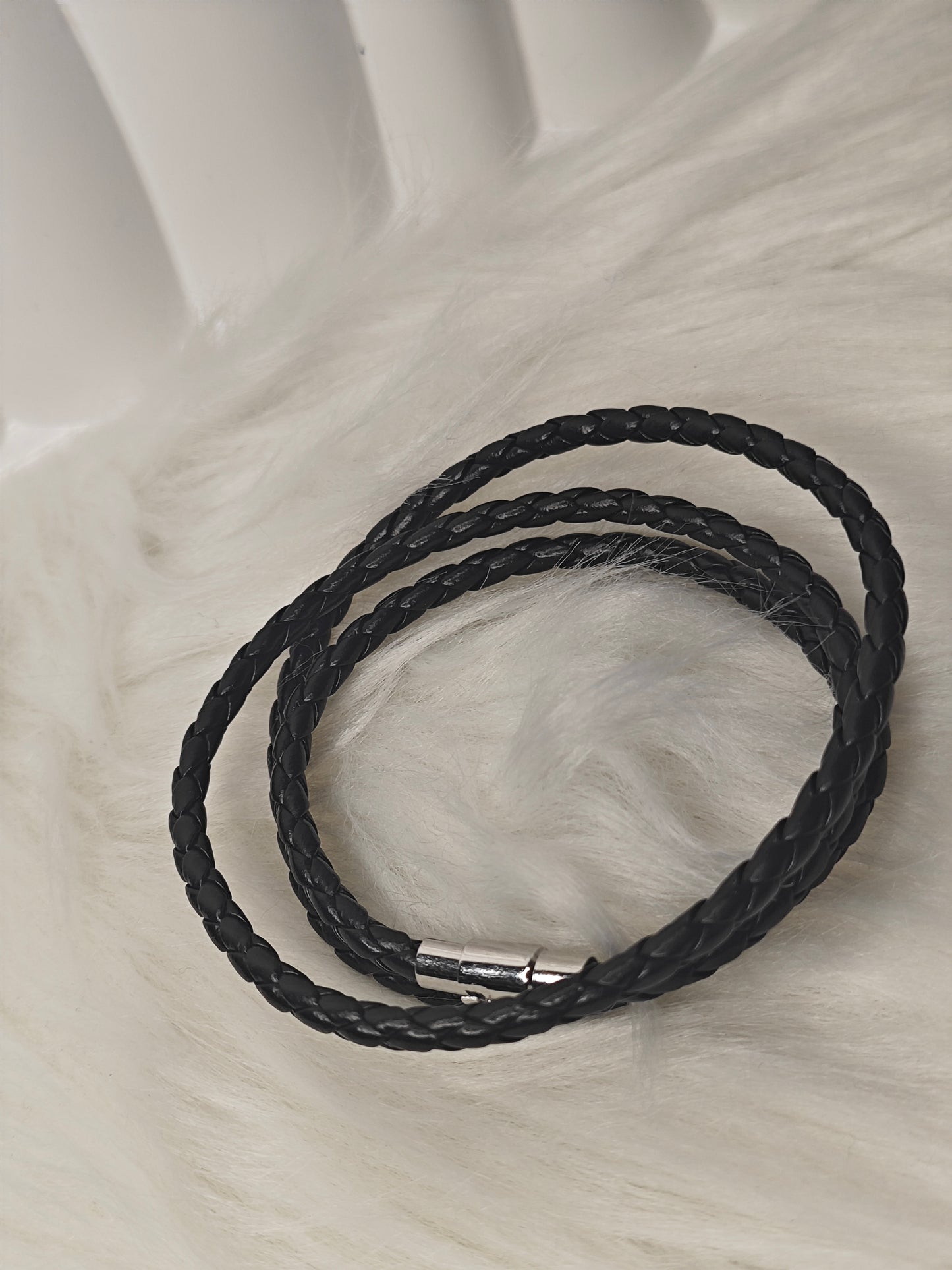 Wrap Around – Unisex PU-Lederarmband Schwarz