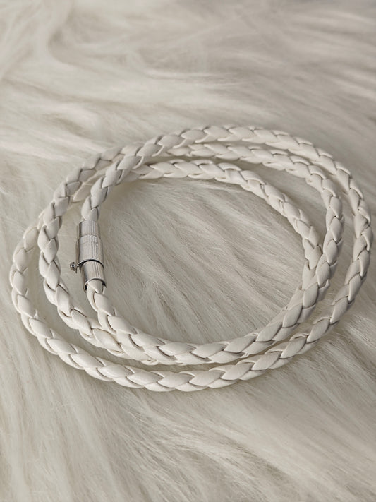 Wrap Around – Unisex PU-Lederarmband Weiß