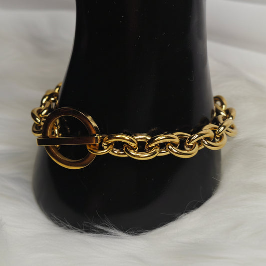 Catena Royale – Vergoldetes Kettenarmband mit T-Verschluss