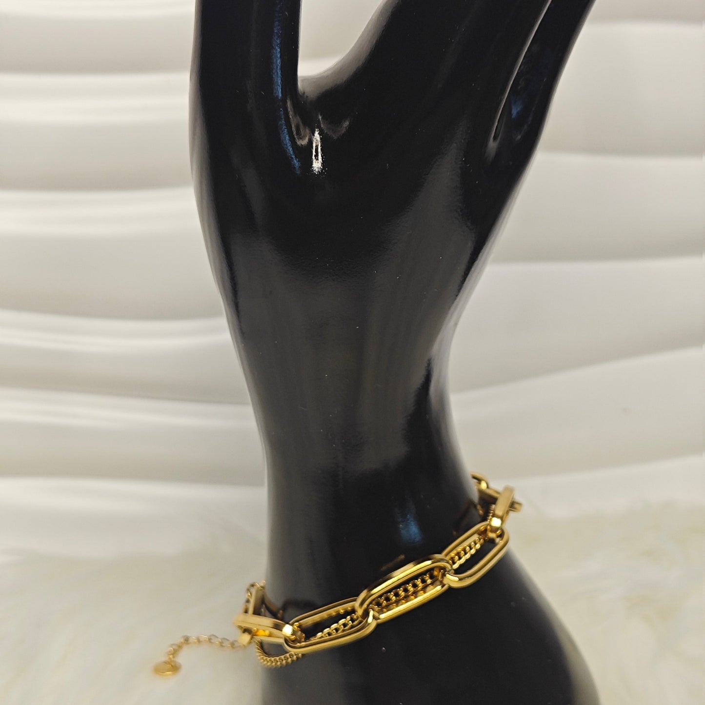 Linea Aurea – Vergoldetes Gliederarmband mit feiner Kettenstruktur